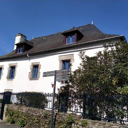 La Cour Des Ursulines Josselin Exterior foto
