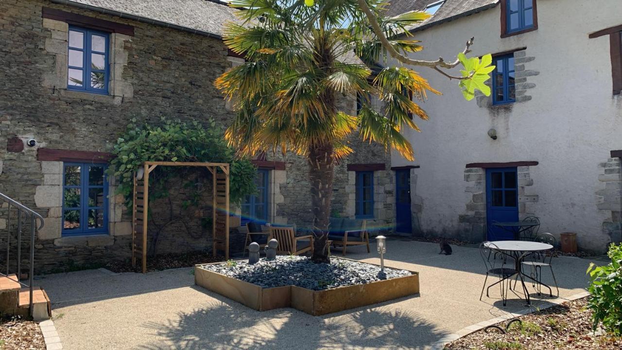 La Cour Des Ursulines Josselin Exterior foto